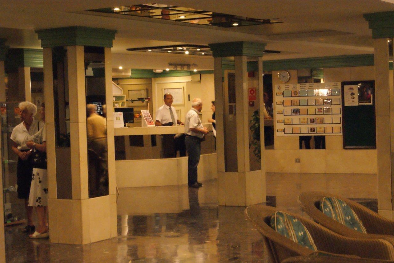特里安弗洛酒店 拉克鲁斯 外观 照片